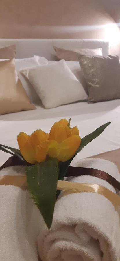 パレルモ Politeama Center Bed & Breakfast エクステリア 写真