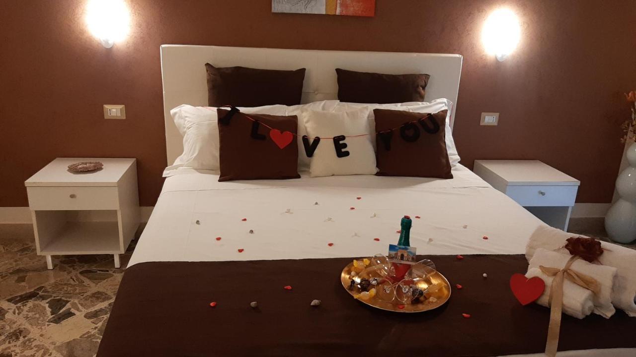 パレルモ Politeama Center Bed & Breakfast エクステリア 写真